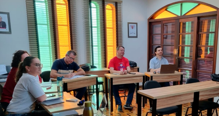 Diocese de Joinville (SC) colhe resultados das primeiras etapas da pesquisa sobre a Pastoral Diocesana do Dízimo